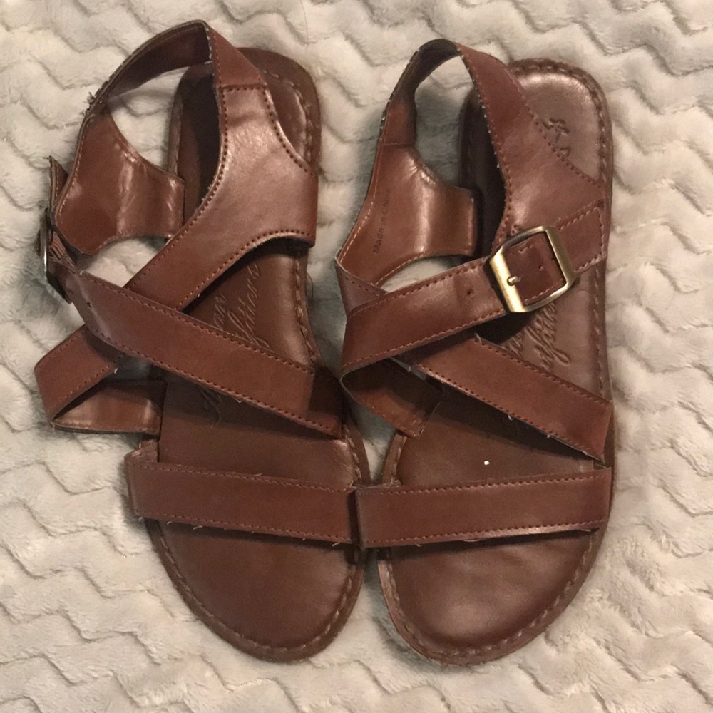 American Eagle Brown Strappy Sandals